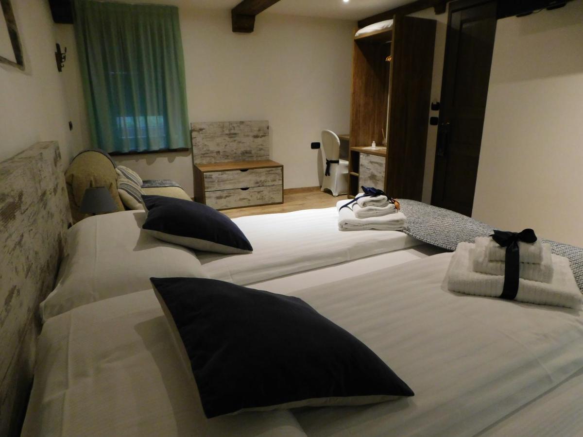 Nicomat Rooms 도모도솔라 외부 사진