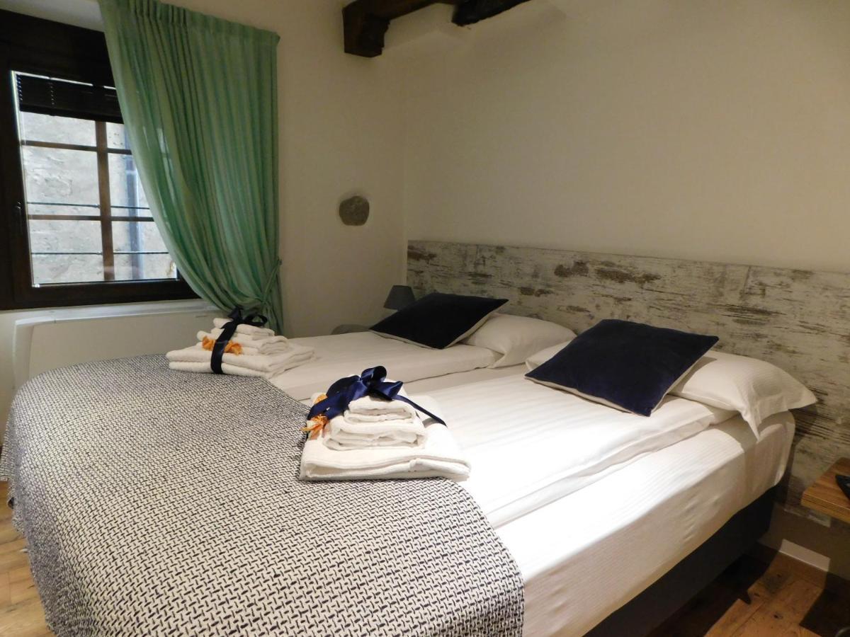 Nicomat Rooms 도모도솔라 외부 사진