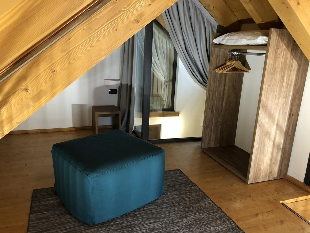 Nicomat Rooms 도모도솔라 외부 사진
